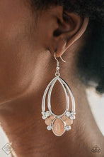 Load image into Gallery viewer, Paparazzi Accessories - Glimpses of Malibu - Fashion Fix Set $12