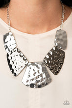 Load image into Gallery viewer, Paparazzi Accessories - HAUTE Plates - Silver