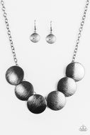 Paparazzi Accessories - Glued To The SPOTLIGHT - Black