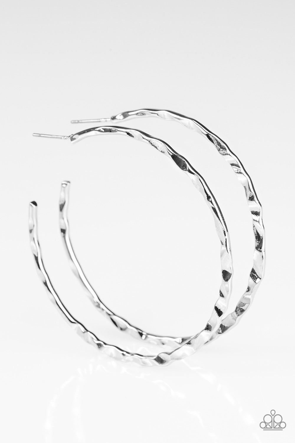 Paparazzi Accessories - Hammer It Out! - Silver