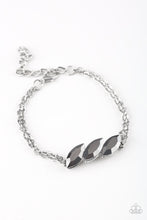 Load image into Gallery viewer, Paparazzi Accessories - Pretty Priceless - Silver
