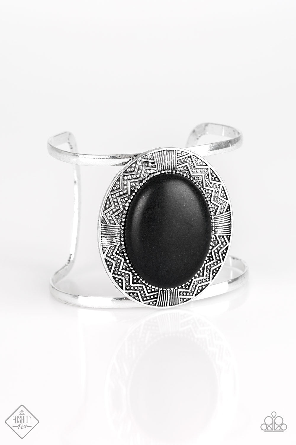 Paparazzi Accessories - Lasting Landmark