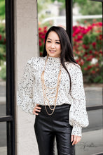Load image into Gallery viewer, Commanding - Zi Collection Signature Series

