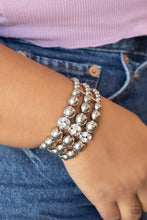 Load image into Gallery viewer, Paparazzi Accessories - Icing On The Top - White
