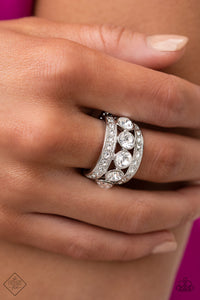 Paparazzi Accessories - Fiercely 5th Avenue - Fashion Fix Set $12
