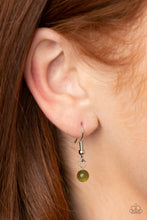 Load image into Gallery viewer, Paparazzi Accessories - One Can Only GLEAM - Green
