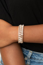 Load image into Gallery viewer, Paparazzi Accessories - Starry Strut - Gold
