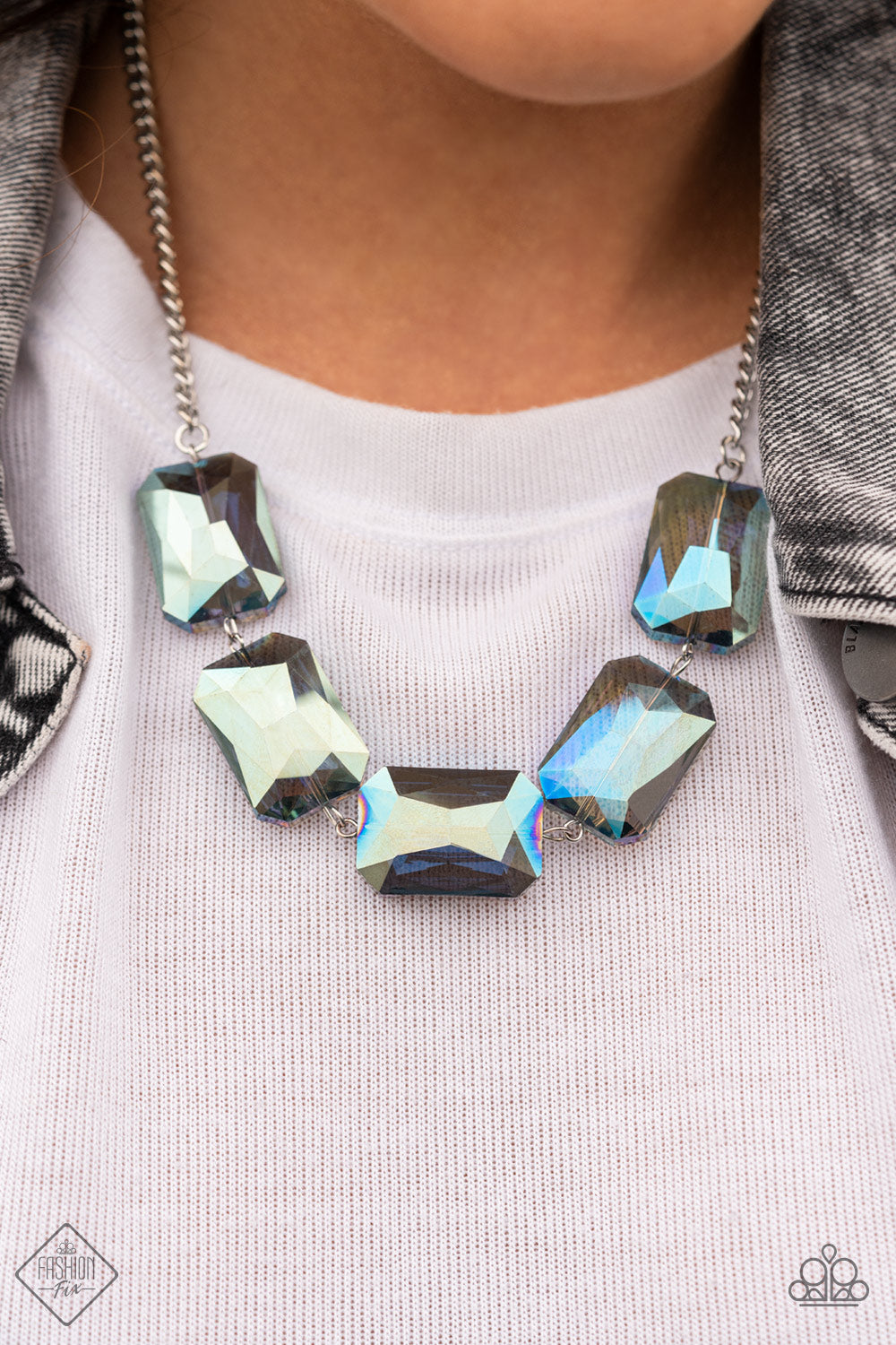 Paparazzi Accessories - Heard It On The HEIR-Waves - Blue