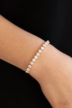 Load image into Gallery viewer, Paparazzi Accessories - Red Carpet Rival - Gold
