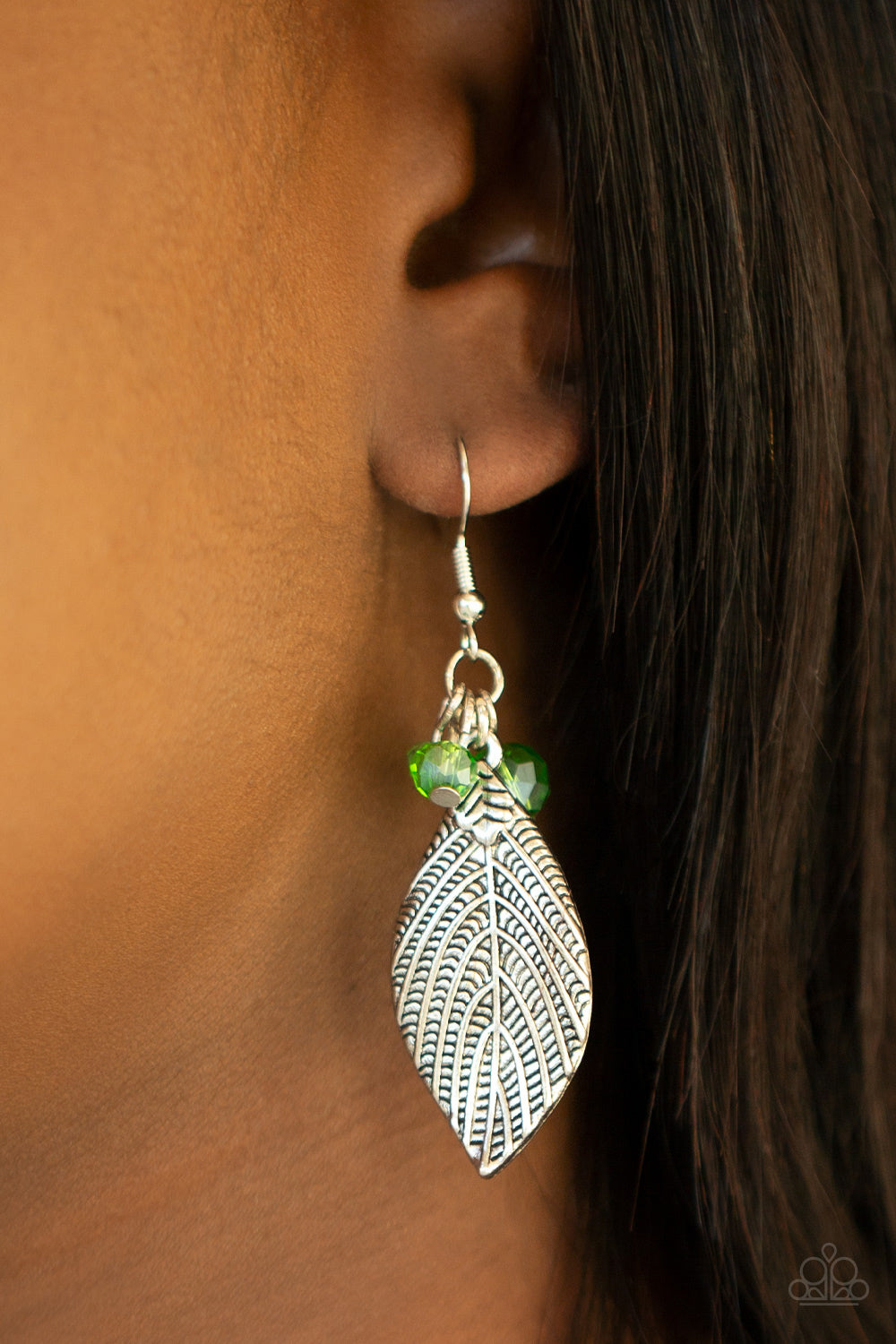 Paparazzi Accessories - LEAF It To Fate - Green