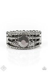 Paparazzi Accessories - Downtown Diva