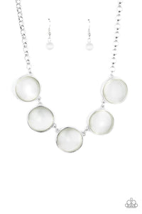 Paparazzi Accessories - Ethereal Escape - White
