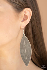 Paparazzi Accessories - Naturally Beautiful - Black