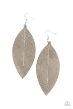 Load image into Gallery viewer, Paparazzi Accessories - Naturally Beautiful - Black
